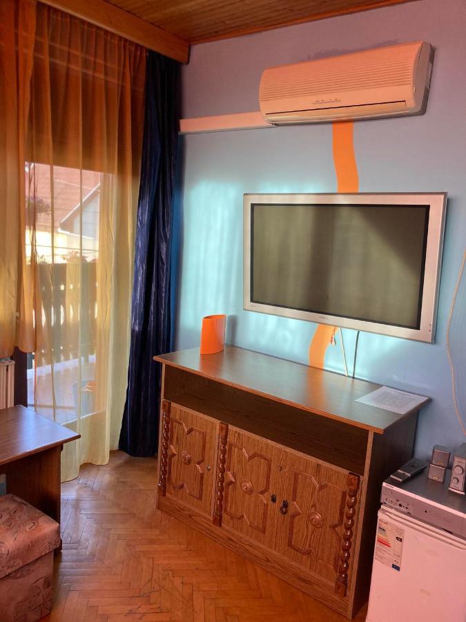 الشقق الفندقية Ceglédفي  Arany Apartman المظهر الخارجي الصورة